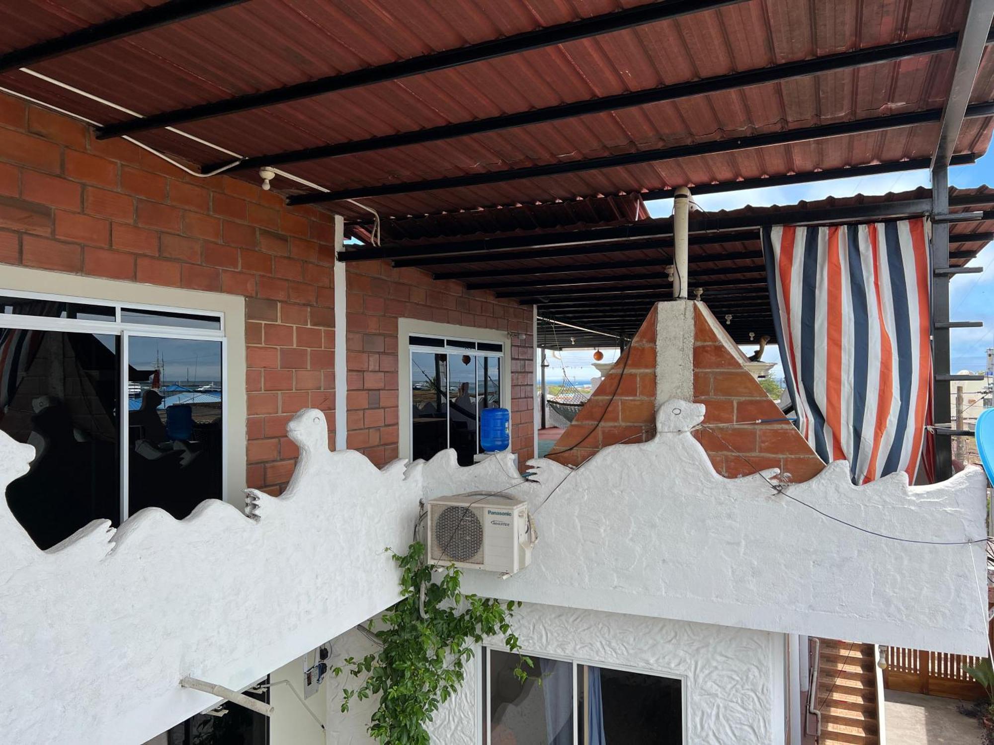 Hostal Cattleya Puerto Baquerizo Moreno Eksteriør bilde
