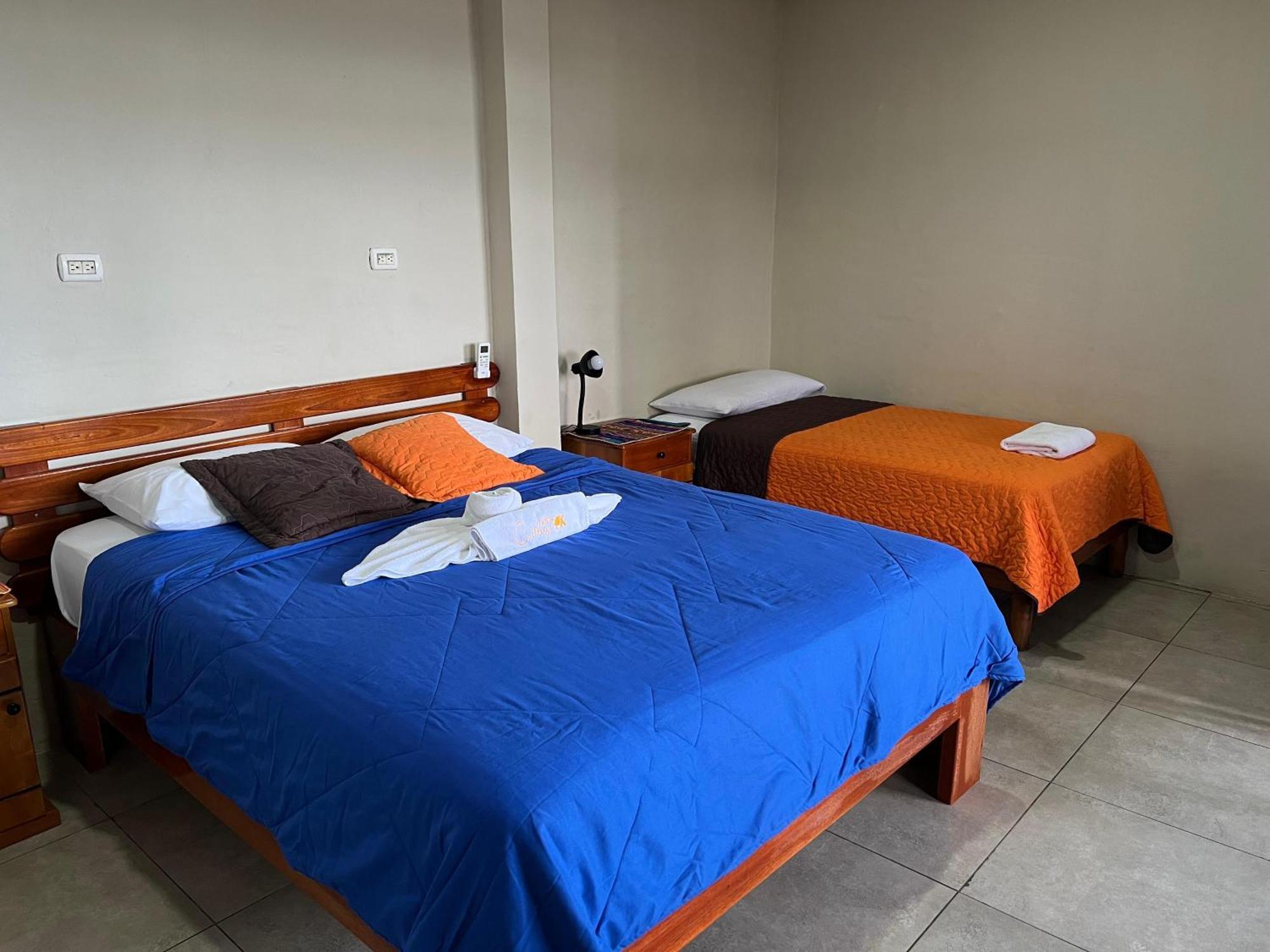 Hostal Cattleya Puerto Baquerizo Moreno Eksteriør bilde