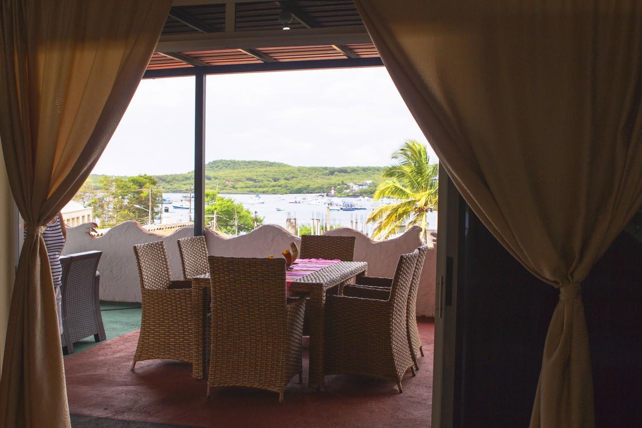 Hostal Cattleya Puerto Baquerizo Moreno Eksteriør bilde